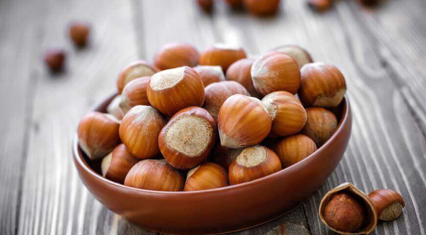 Саджанці лісового горіха / дворічний